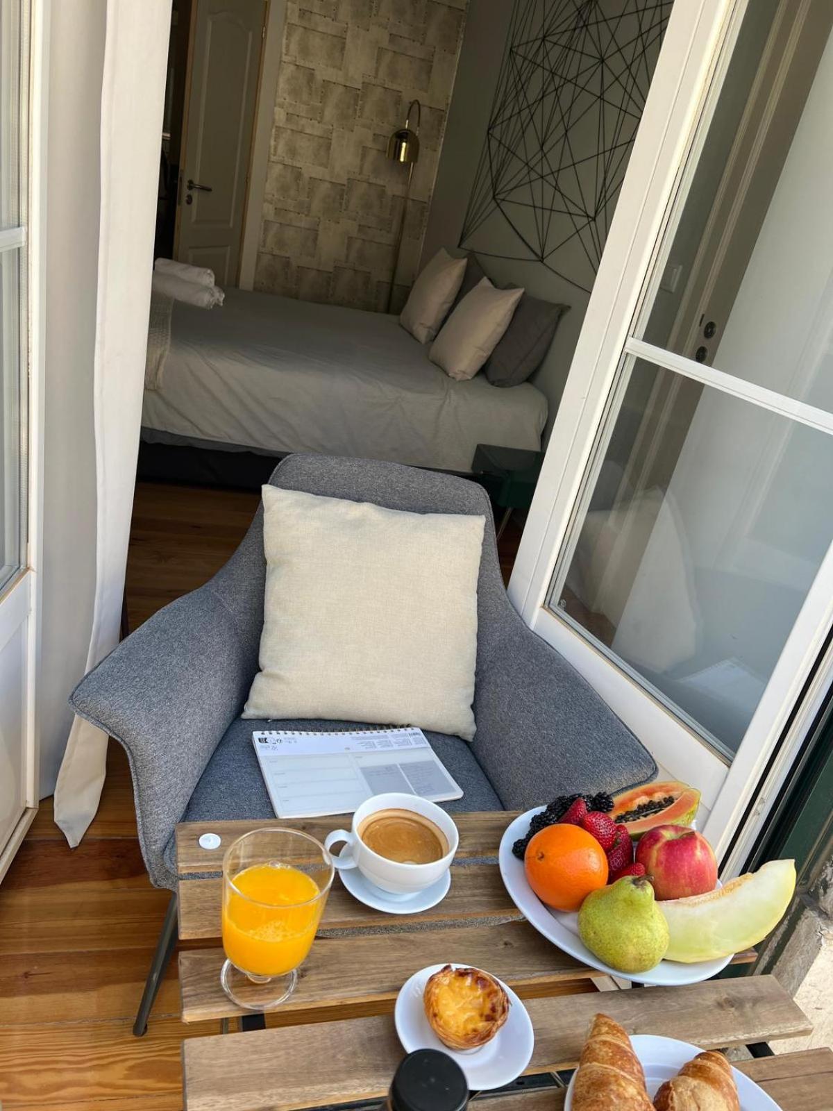 Suite No Chiado Baixa De Lisboa - Em Apartamento Partilhado Exteriör bild